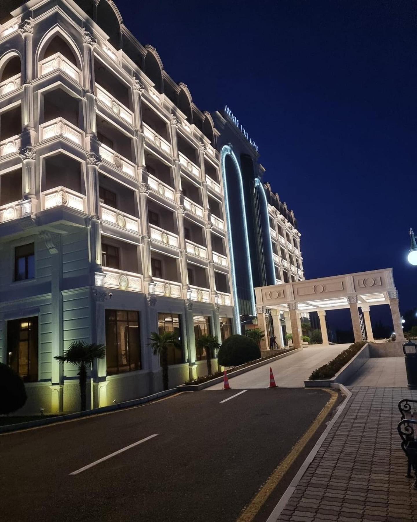 Ayan Palace Hotel Tovuz Esterno foto